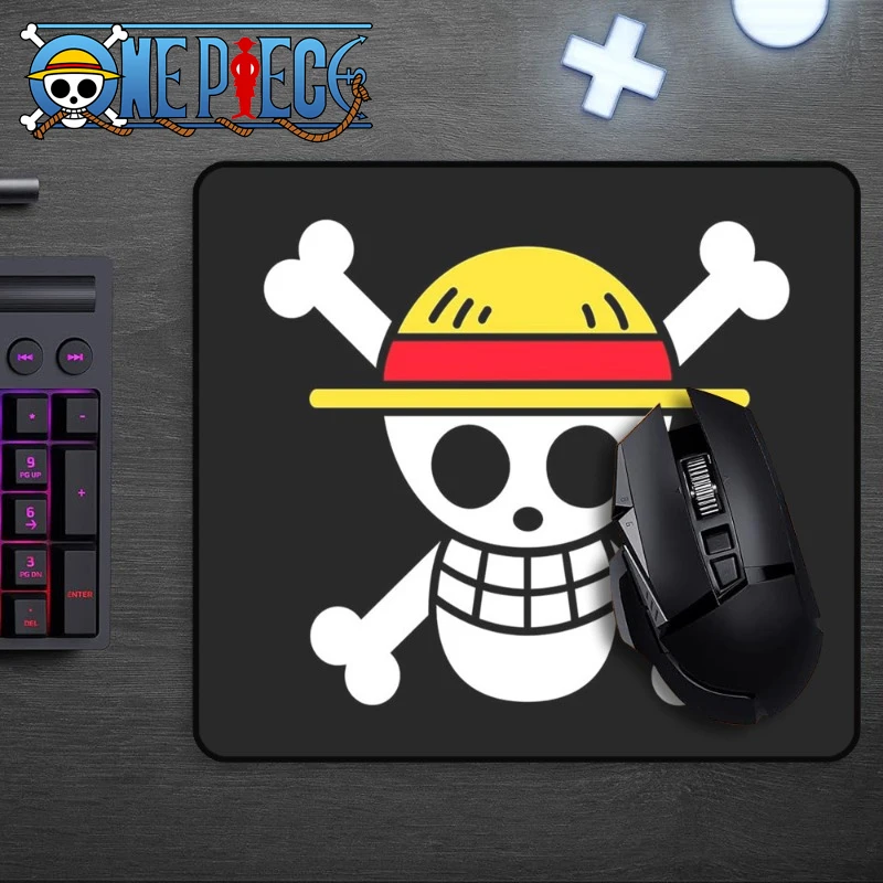 Gaming Accessories Cute - Alas Mouse Kartun One Piece Anime