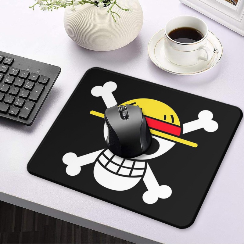 Alas Mouse Kartun One Piece An - Gaming Accessories Cute ulasan dan harga